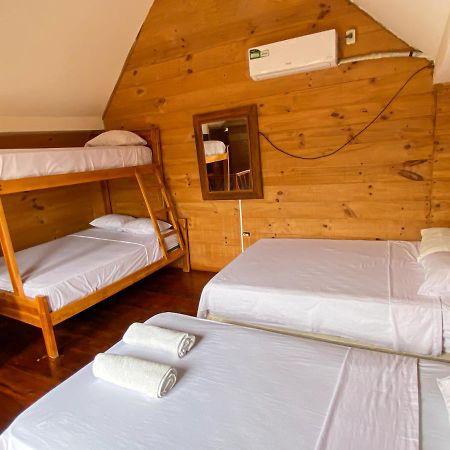 Hostal Tortuga Dorada Puerto López Exteriér fotografie